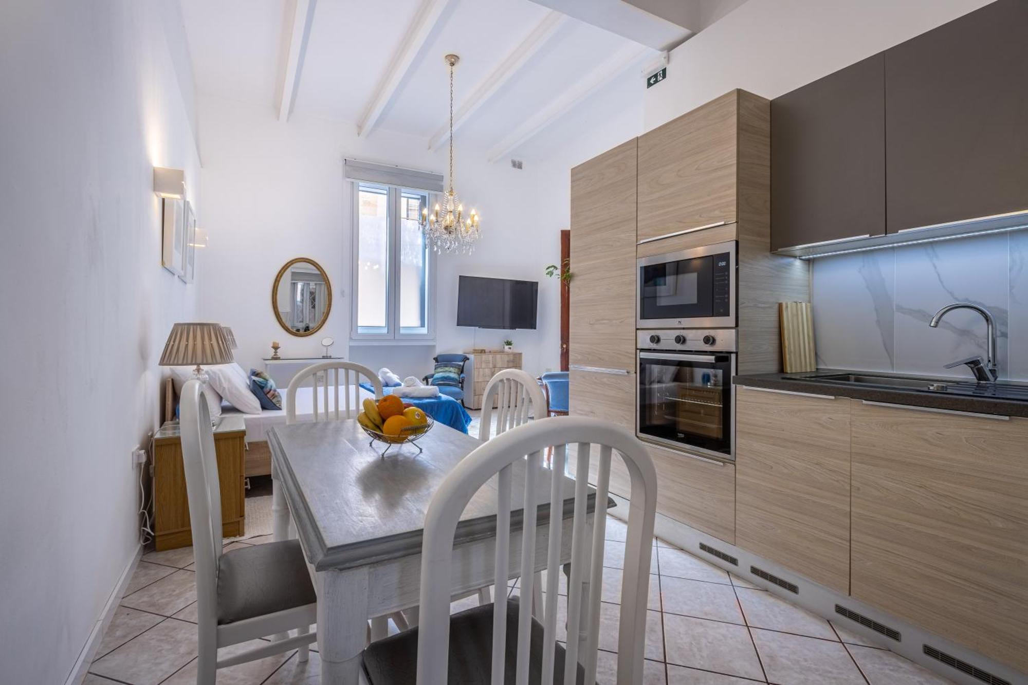 Cozy Carisma Lodging - Central, New And Independent Studio Apartment Sliema Buitenkant foto